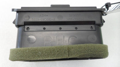 5G1X19C681A 2005-2007 Ford Five Hundred CR Dashboard Air Vent Used 5G1X19C681A OEM