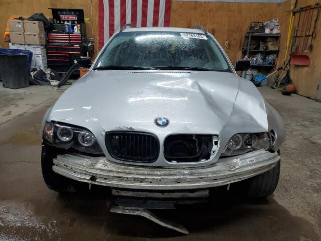 51712693225 2002-2006 BMW 325xi Driver LH Rocker Panel Guard Used OEM 51712693225