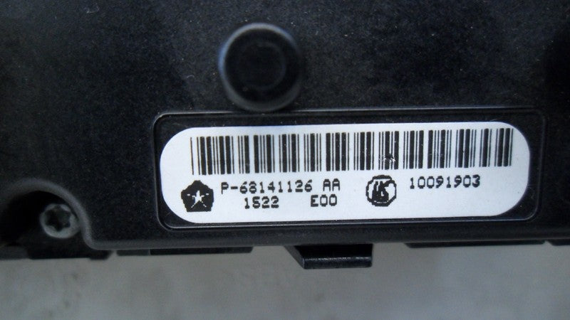 1XN34HDAAB 2011-2016 Chrysler Town &amp; Country FU Overhead Console Used 1XN34HDAAB OEM
