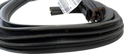 89039906 2004-2008 Pontiac Grand Prix Passenger Rear RR Door Seal Used OEM 89039906