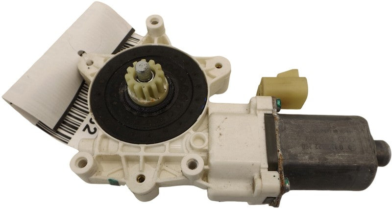 19180071 2006-2011 Chevrolet Impala Driver Rear Left Window Motor Used OEM 0130822260