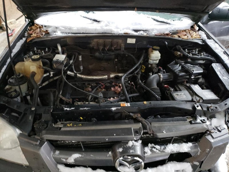 EC0169120K 2001-2006 Mazda Tribute Passenger FR Non Heated Door Mirror Used EC0169120K OEM