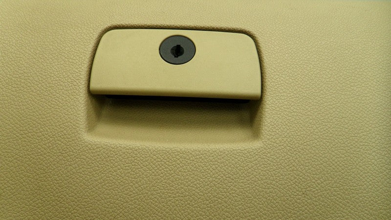 22832082 2008-2012 Buick Enclave Passenger FR Glove Box Used 22832082 OEM