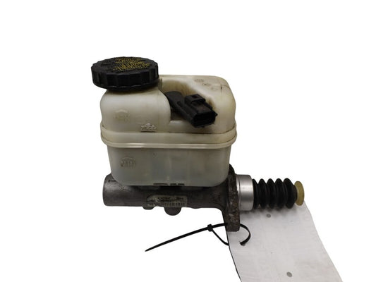 2L1Z2140DA 2003-2006 Ford Expedition Brake Master Cylinder W/ Reservoir Used OEM 4L142C156A