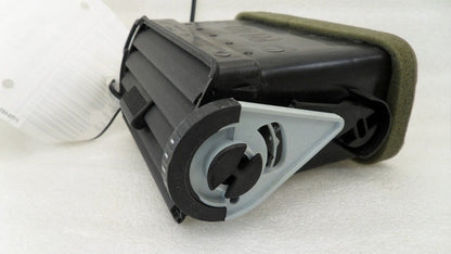 5G1X54046B31A 2005-07 Ford Five Hundred Passenger FR Dashboard Air Vent Used 5G1X54046B31A OEM