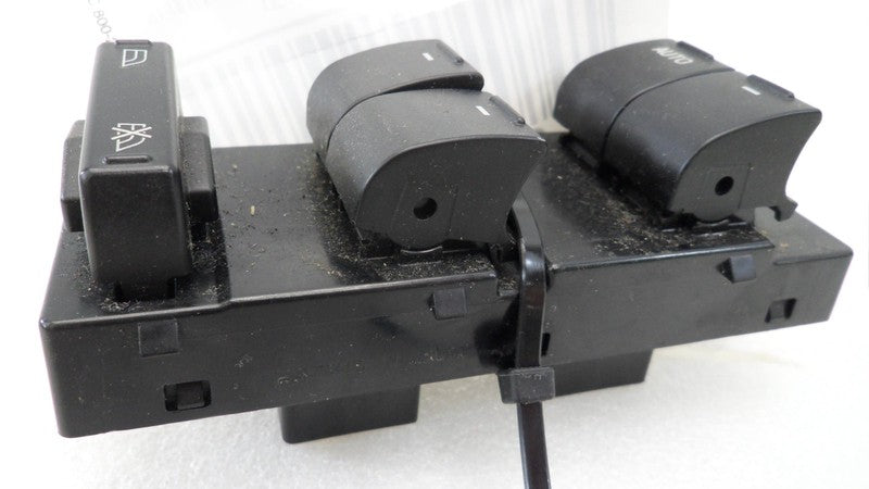6F9T14540BA 2005-2007 Ford Five Hundred Driver FL Door Window Switch Used 6F9T14540BA OEM