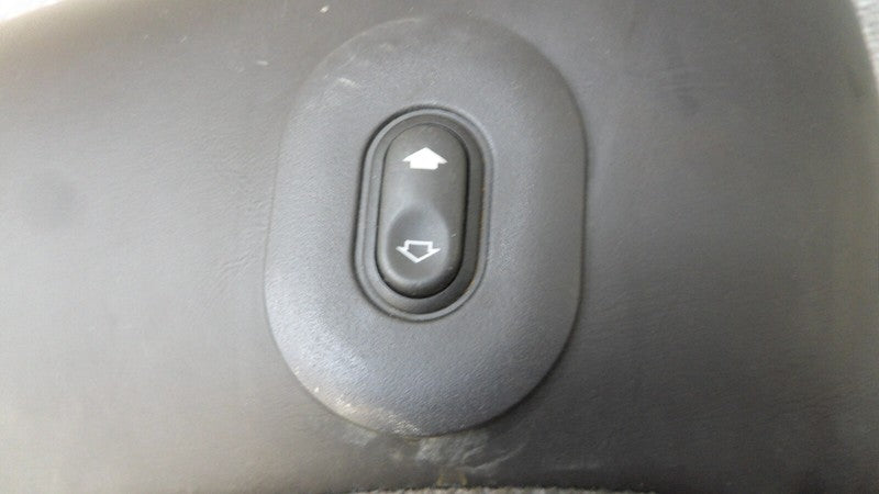 4W1Z54632A22AB 2010 Lincoln Town Car Front Right FR Seat Cushion Pad Used OEM 4W1Z54632A22AB 