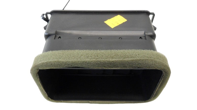 5G1X19C682A 2005-2007 Ford Five Hundred CL Dashboard Air Vent Used 5G1X19C682A OEM