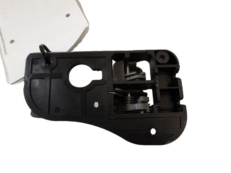 82613UN000 2007-2012 Kia Rondo FL Driver Interior Door Handle Used OEM 82613UN000