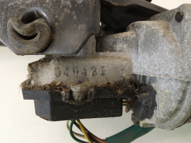 9811026200 2004-2006 Hyundai Santa Fe Windshield Wiper Motor W/ Linkage Used 9811026200 OEM