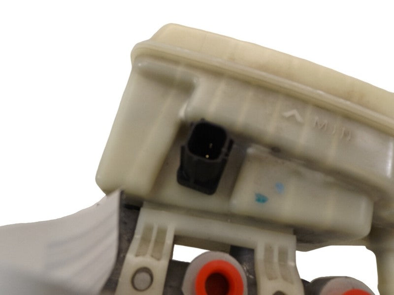 68100294AB 2009-2010 Dodge Journey Brake Master Cylinder W/ Reservoir Used OEM 68100294AB 