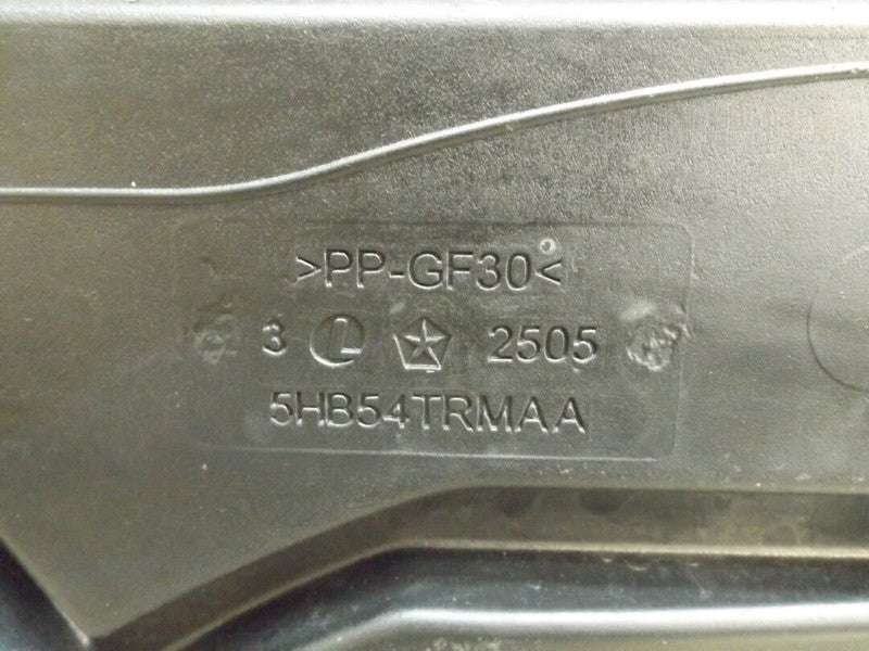 5HB541TMAD 1999-2004 Jeep Grand Cherokee Spare Tire Compartment Cover Used OEM 5HB54TRMAA
