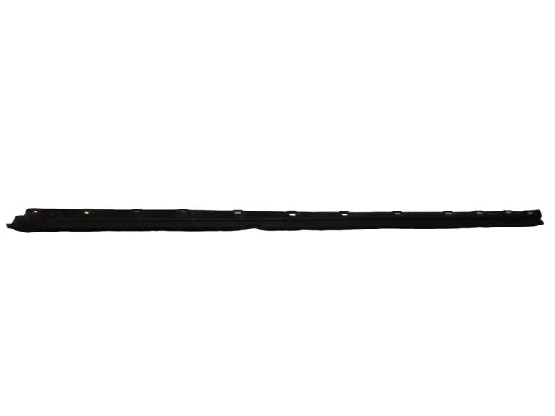 3W135410154ABW 2008-11 Lincoln Town Car Passenger FR Rocker Panel Guard Used 3W1Z5410176AAA OEM