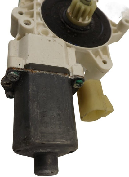 19180071 2006-2011 Chevrolet Impala Driver Rear Left Window Motor Used OEM 0130822260