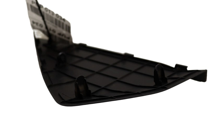 68498JM00A 2008-2015 Nissan Rogue Passenger RH Dash End Cap Used OEM 68498JM00A