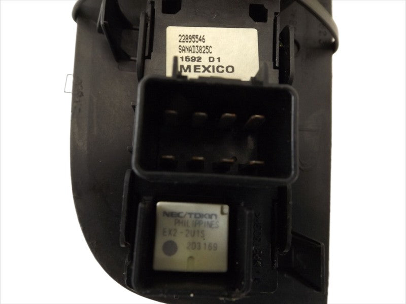 22895546 2009-2012 Chevrolet Traverse RR Window Switch Assembly Used 20817820 OEM
