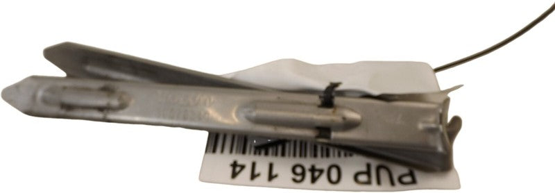 30678340 2010-2016 Volvo XC70 Headlight Retainer Clip Set Of 2 Used OEM 30678340