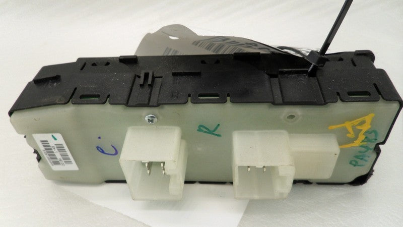 56040691AD 2007-2010 Jeep Compass Door Passenger FR Window Switch Used 56040691AD OEM