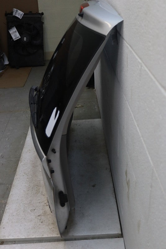 737001D050 2007-2012 Kia Rondo Rear Trunk Liftgate Assembly Used OEM 737001D050