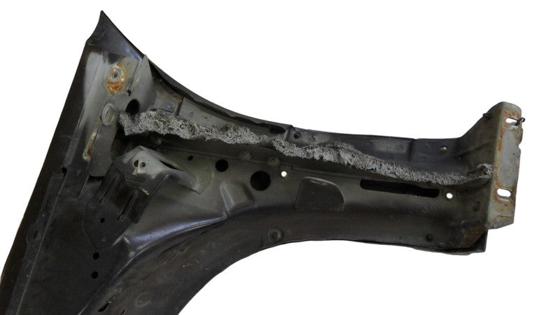 8W1Z16005A 2008-2010 Lincoln Town Car Passenger FR Fender Used 8W1Z16005A OEM