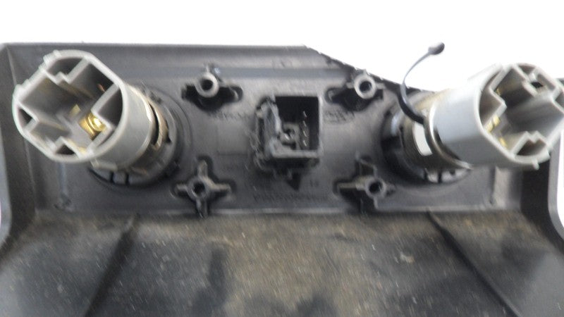 8S4Z5404644BA 2008-2011 Ford Focus Instrument Panel Power Ports Used 8S4Z5404644BA OEM