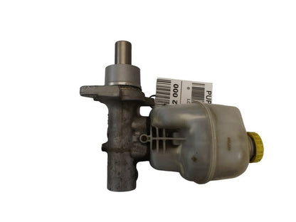 2002-2005 Dodge Ram 2500 Brake Master Cylinder W/ Reservoir Used OEM