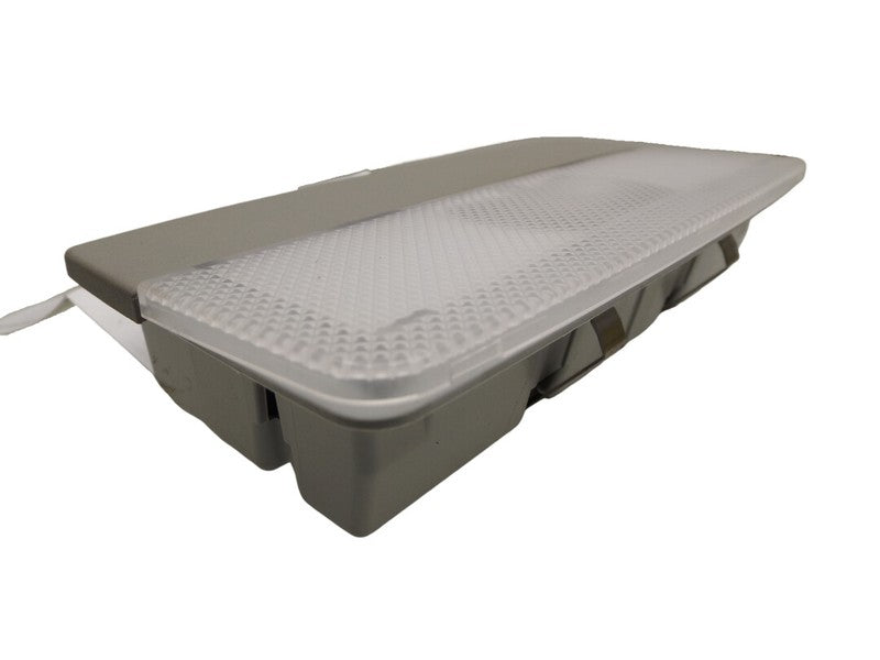 9039774 2010-2017 Chevrolet Equinox Dome Light Assembly Used OEM 9039774