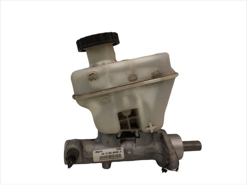 6L8Z2140A 2008 Mercury Mariner / Escape Brake Master Cylinder W/ Reservoir Used 6L8Z2140A