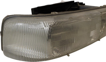 16526133 1999-2006 Chevrolet Silverado 1500 Passenger FR Headlight Assembly Used OEM