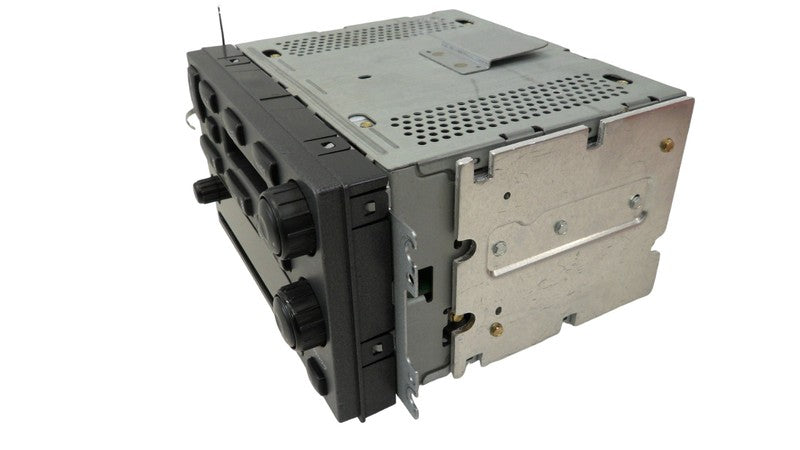 B409618026900 2001-2006 Hyundai Santa Fe Radio Control Unit Used 9618026510SF OEM