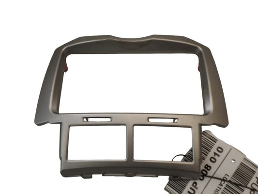 5540552580B0 2007-2011 Toyota Yaris Radio Vent Bezel Assembly Used OEM 5540552580