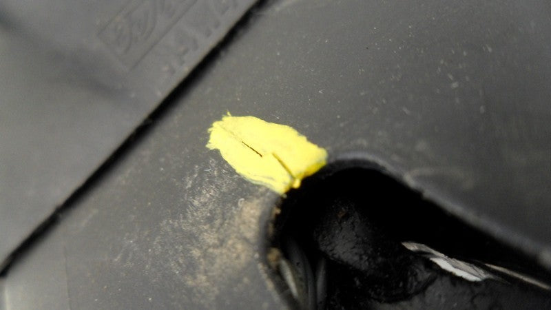 5F9T17B676AD 2005-07 Ford Five Hundred Driver FL Door Mirror Trim Ring Used 5F9T17B676AD OEM