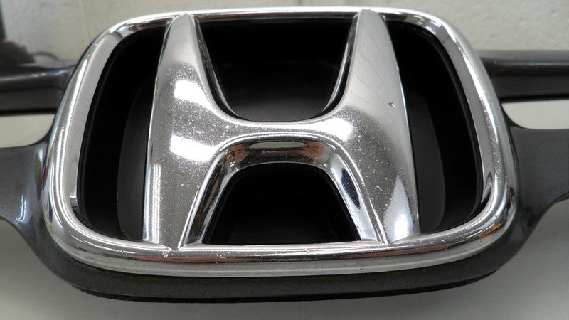 71120SDA 2003-2005 Honda Accord Front Grille Used 71120SDA OEM