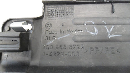 1C0853372A 2000-2001 Volkswagen Beetle FL FR Door Sill Plate Used 1C0853372A OEM