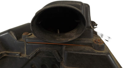 22712132 1995-2005 Chevrolet Cavalier Air Filter and Housing Assembly Used OEM 24577590