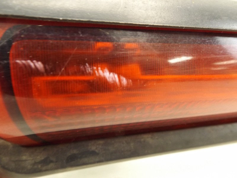 15170955 1999-2006 GMC Yukon XL 1500 Rear Center High Brake Light Used 15170955 OEM