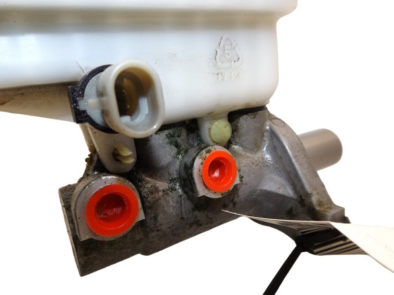 20990924 2010-2017 Chevrolet Equinox Brake Master Cylinder W/ Reservoir Used OEM 
