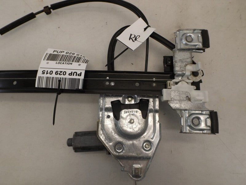 19301978 1998-2005 Oldsmobile Bravada Passenger Rear RR Window Regulator Used OEM 