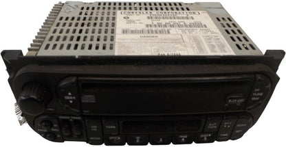 56043286AF 2001-2007 Chrysler Town &amp; Country Radio Unit Used OEM 05064042