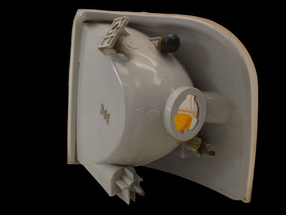 44ZH1460B 2004-2005 Ford Explorer Passenger FR Parking Light Assembly Used 1L2Z13200AA OEM