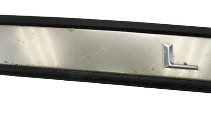 7W1J5413200AAW 2003-2011 Lincoln Town Car Passenger FR Door Sill Plate Used 3W1Z5413208AAB OEM