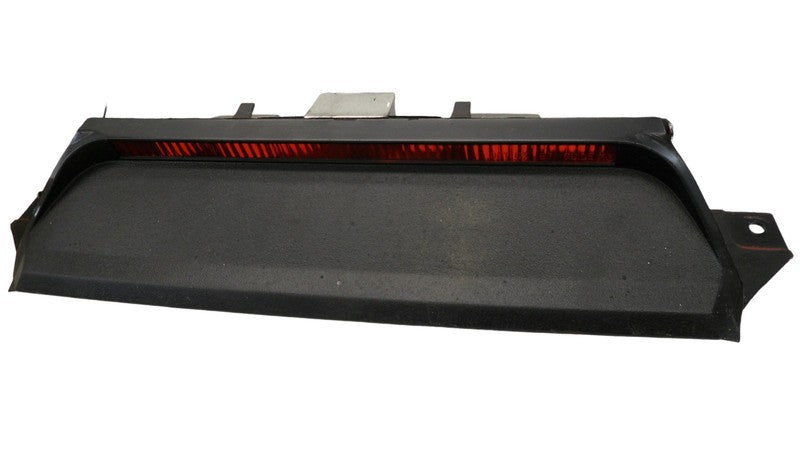 16514524 2001-2003 Buick Park Avenue Center High Mount Stop Light Used 16514524 OEM