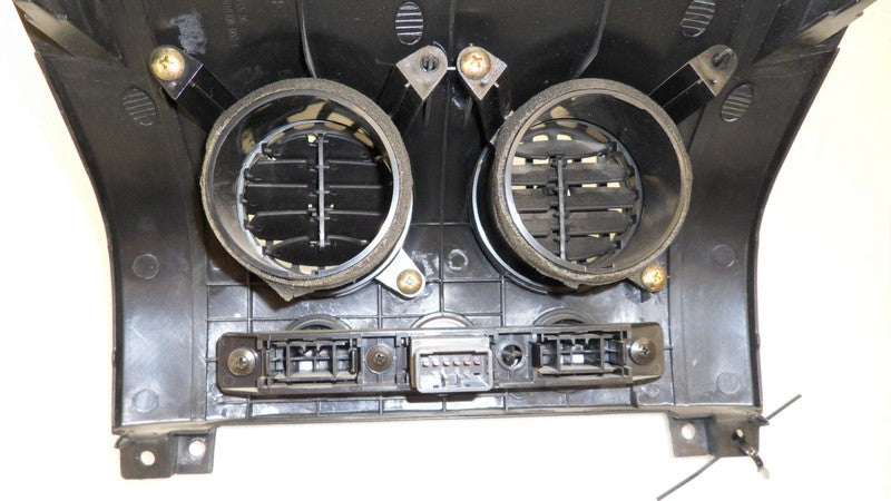 96537685 2006-2008 Chevrolet Aveo Instrument Panel Bezel W/ Vents Used 96537685 OEM