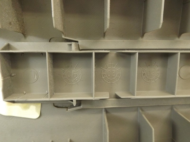 5GE60BD5AM 2002-2007 Jeep Liberty Driver Left Upper B Pillar Trim Used OEM GE61TRMA