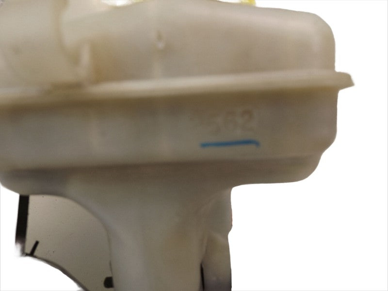 84073180 2012-2016 Chevrolet Cruze  / Verano Brake Master Cylinder 1.4L Used 84073180 OEM