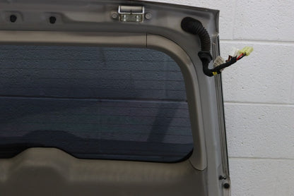 737001D050 2007-2012 Kia Rondo Rear Trunk Liftgate Assembly Used OEM 737001D050