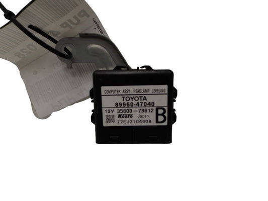 89960-47040 2004-2009 Toyota Prius Headlight Leveling Control Module Used OEM 89960-47040