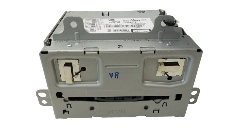 22979837 2013 Buick Verano Radio Control Unit Used 22979837 OEM