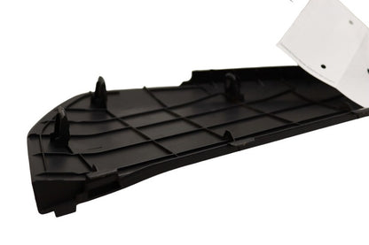 68498JM00A 2008-2015 Nissan Rogue Passenger RH Dash End Cap Used OEM 68498JM00A