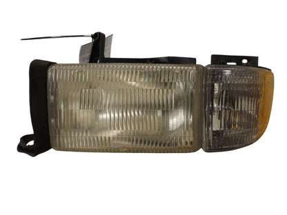 55076749AD 1994-1997 Dodge Ram 1500 Passenger FR Headlight Used OEM 55076749AD 